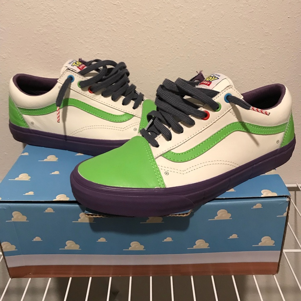 Buzz Lightyear Toy Story Vans sz 9.5